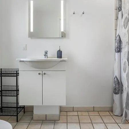 Nyaraló M361-vaeggerlose-marielyst-strandvej-63-u