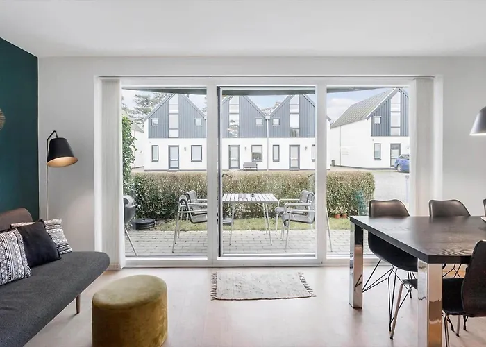 M361-vaeggerlose-marielyst-strandvej-63-u